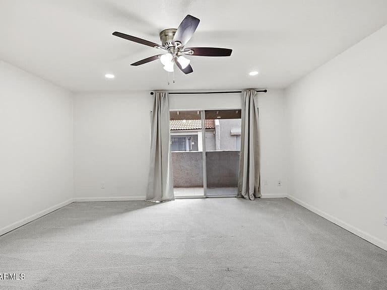 4444 E Paradise Village Pkwy N Unit 251 photo 5