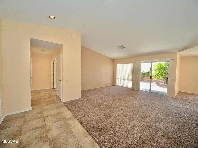1477 W Desert Jewel Ct photo 4