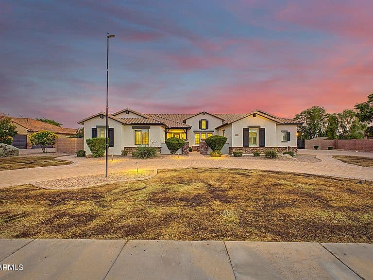 7293 W FALLEN LEAF Lane photo 4