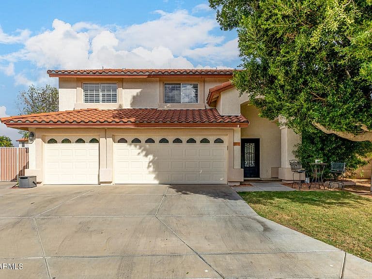 5702 W Windrose Dr photo 1