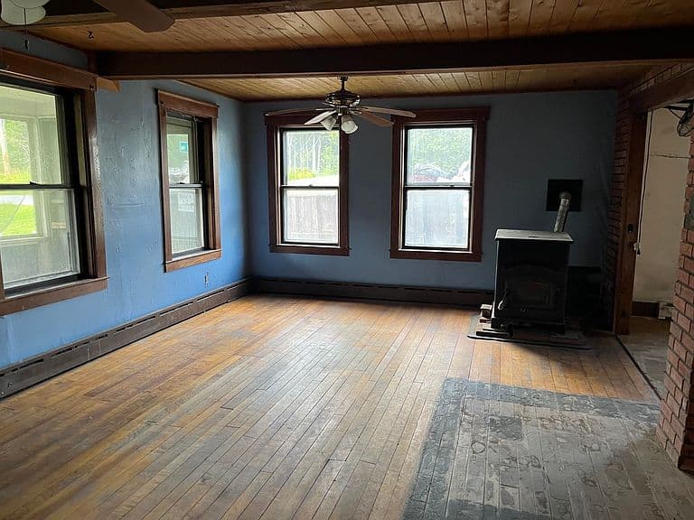 2216 Foster Hill Road photo 4