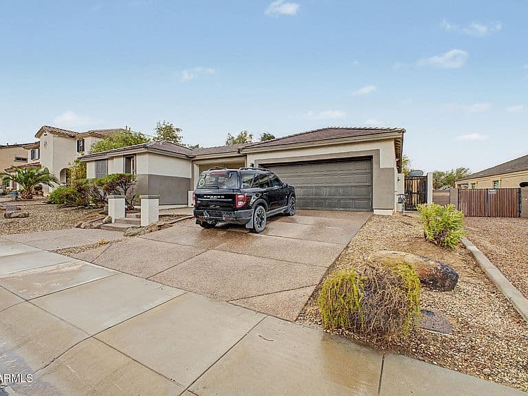 3345 N BROOKLYN Drive photo 5