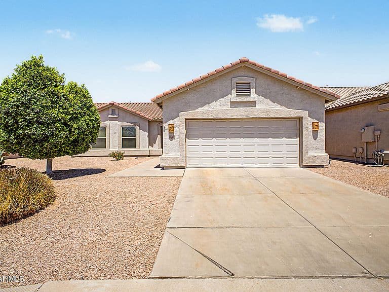 6836 S TAMARRON Way photo 1