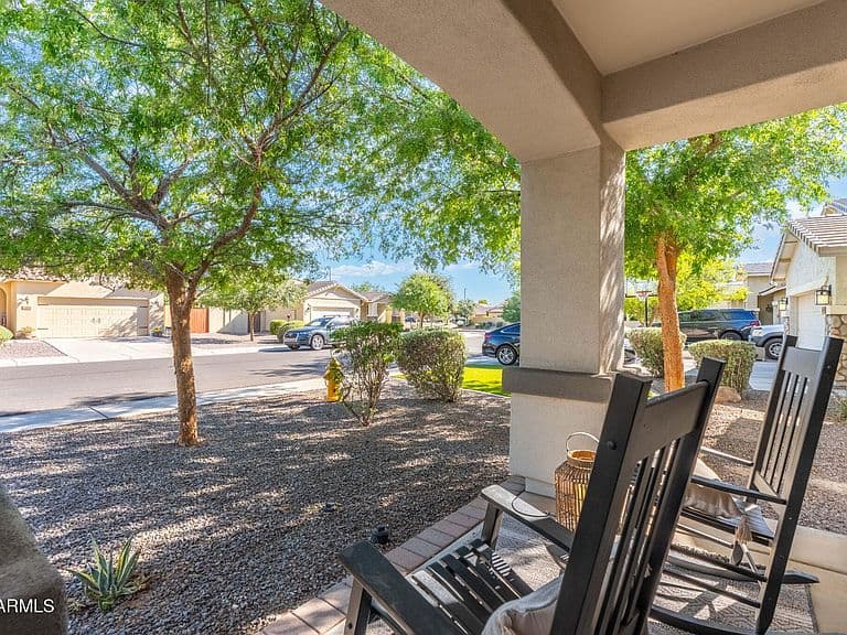 3484 E LAFAYETTE Avenue photo 4