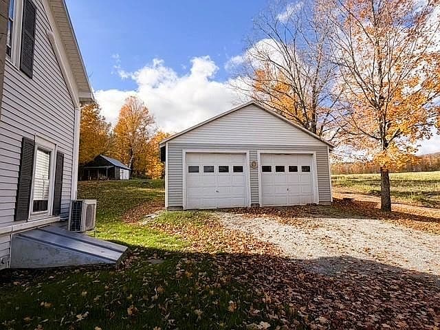 288 McNall Road photo 2