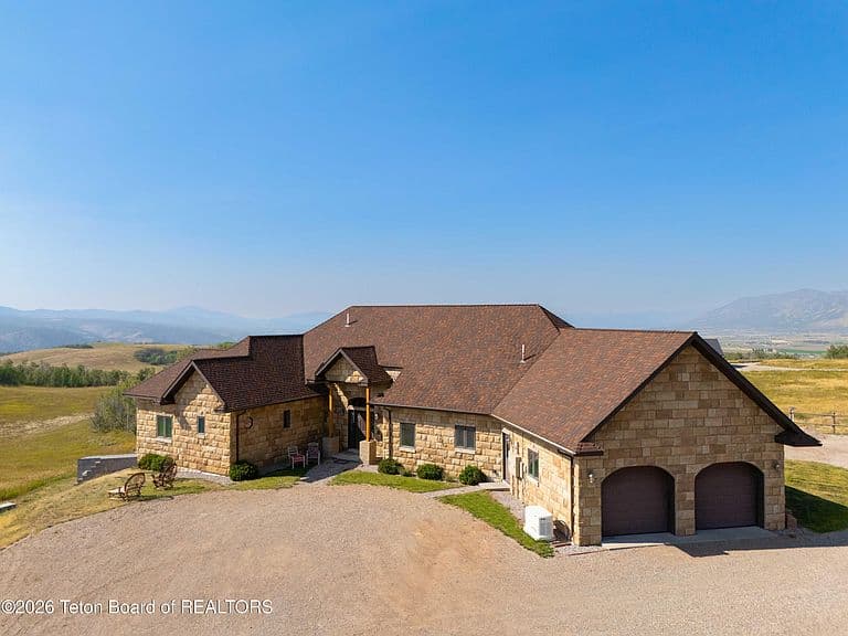 2220 Aspen Hollow Rd photo 2