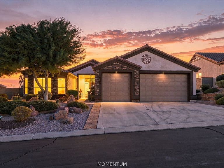 2873 Fort Mojave Drive photo 2