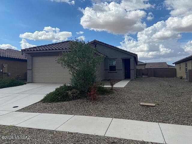 678 W Calle Calca photo 1