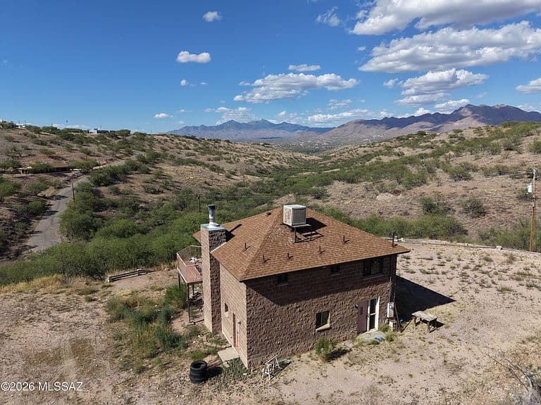 1470 Circulo Jacona photo 3