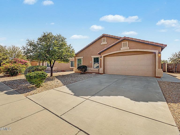 33288 N SANDSTONE Drive photo 3