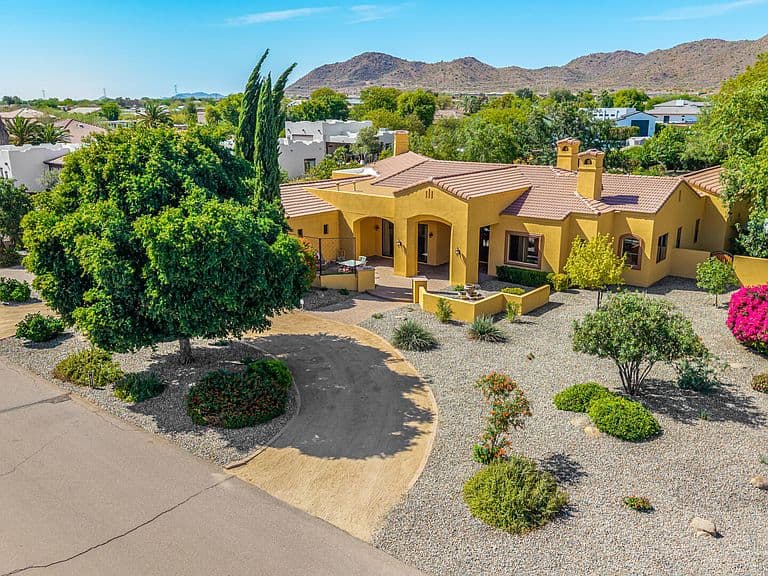 8336 W AVENIDA DEL SOL -- photo 1
