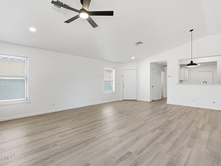 9354 E Naranja Avenue photo 4