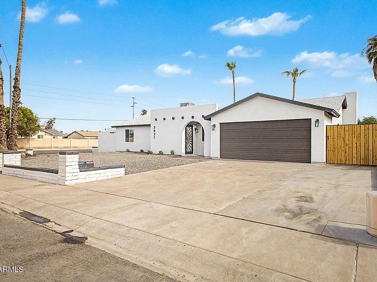 3937 E ANDORRA Drive photo 4