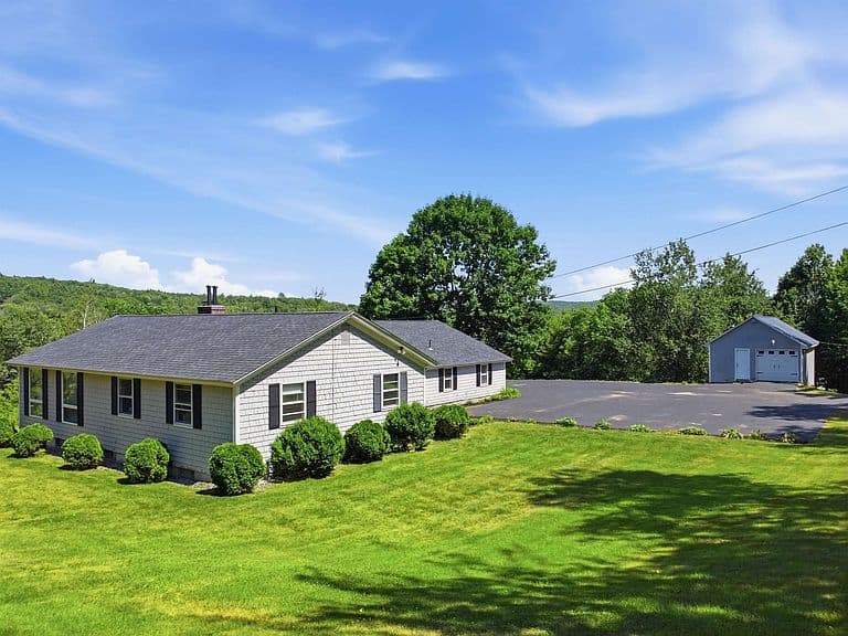 62 Hicks Hill Road photo 3