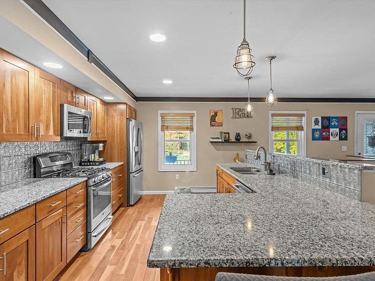 491 Watkins Road photo 4