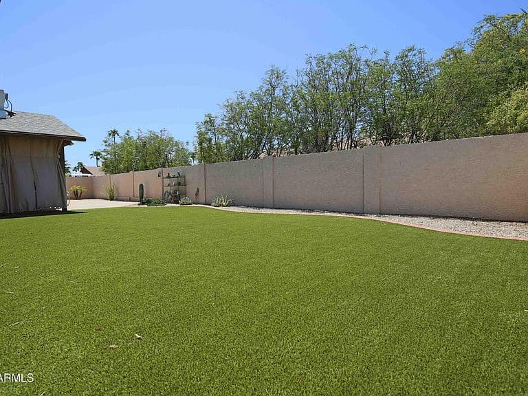 6227 E EVANS Drive photo 4