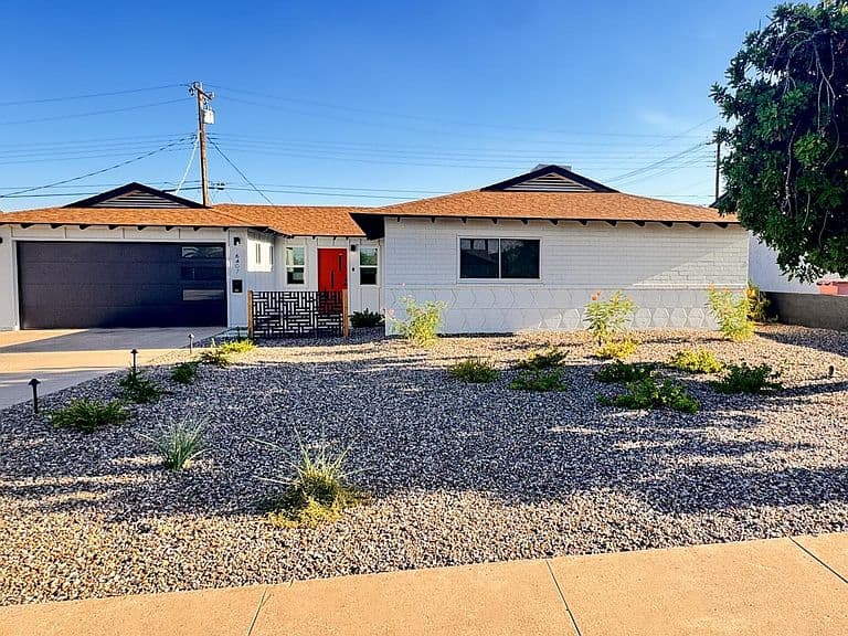 6407 E WILSHIRE Drive photo 1