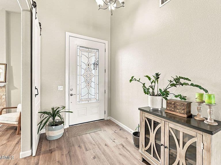 10918 E NAVAJO Drive photo 5