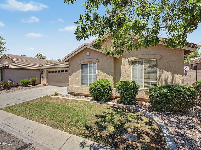 5240 E INGRAM Street photo 2