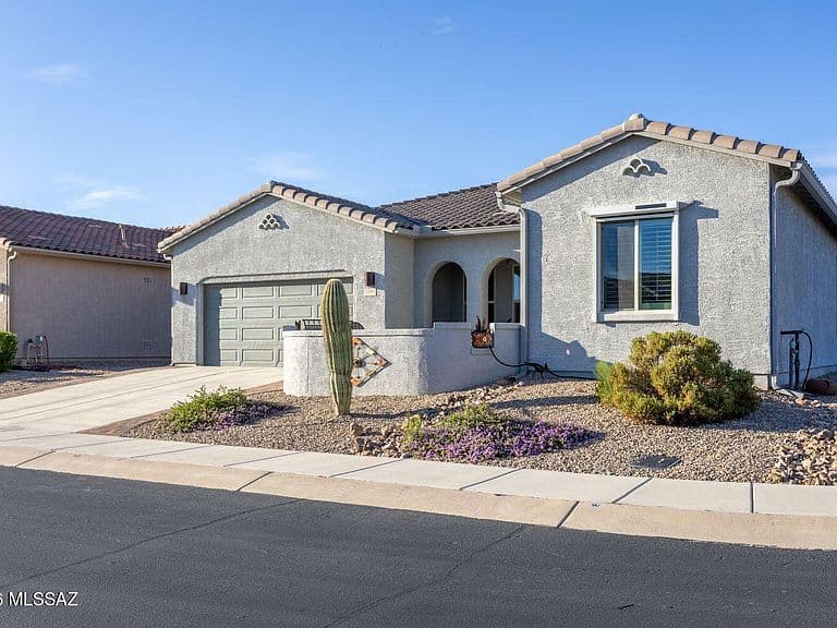 2484 W Music Mountains Dr photo 2