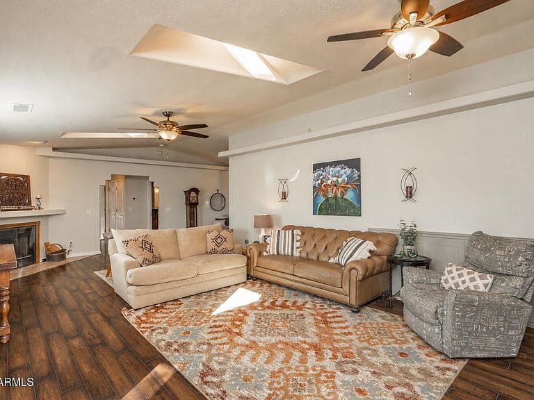 5009 ALAMITOS Court photo 5