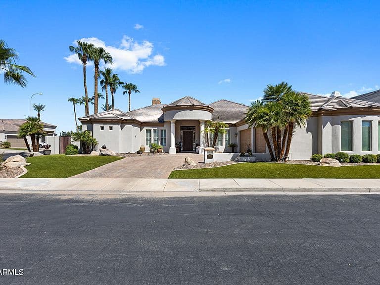 750 W AZALEA Drive photo 4