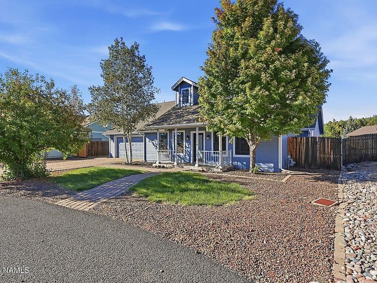11270 Lacy Ln photo 4