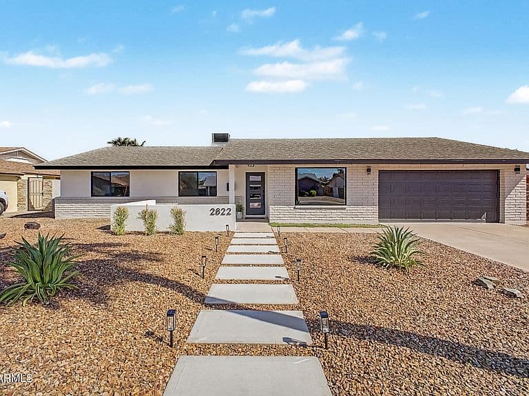 2822 E CORTEZ Street photo 1