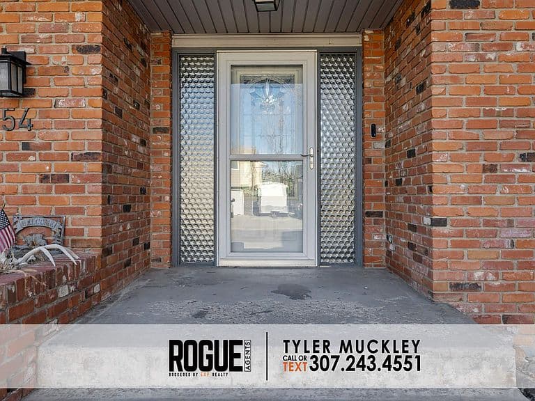 54 Jonquil St photo 2