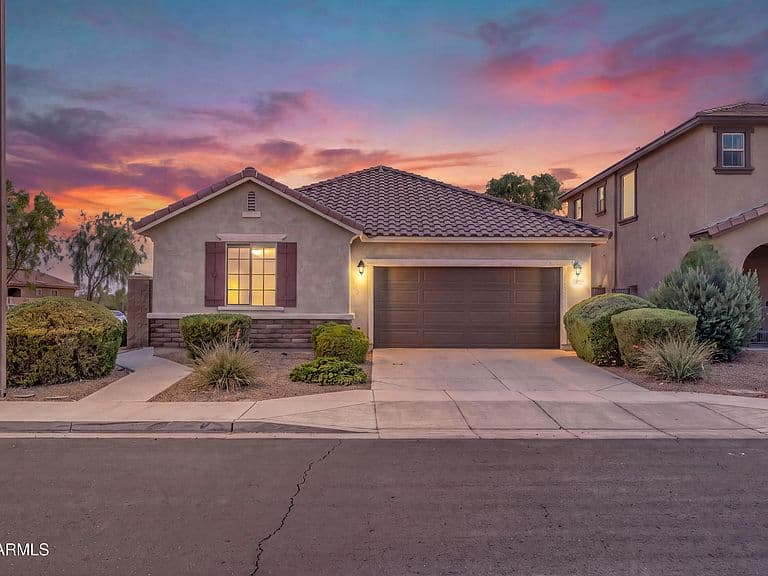 12033 W ROWEL Road photo 1