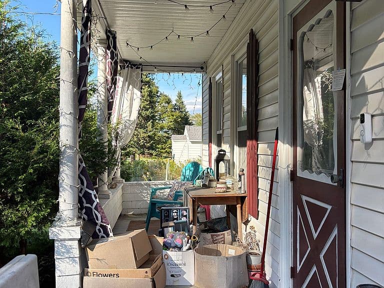 200 Fairview Street photo 4