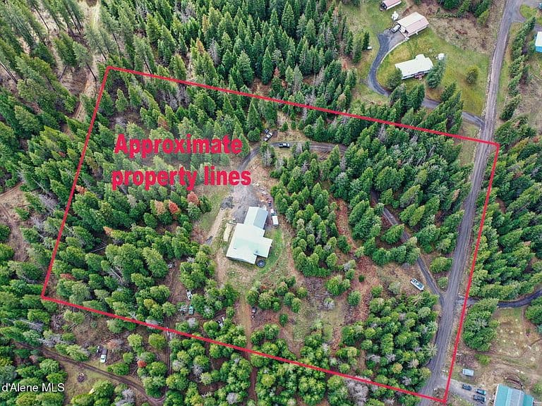 414 Joans Rd photo 2