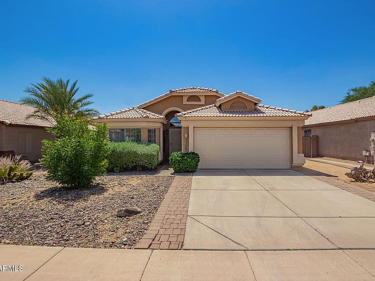 13421 W OCOTILLO Lane photo 2