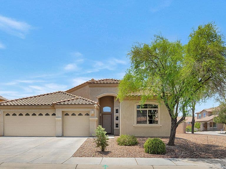11903 W Farmall Dr photo 1