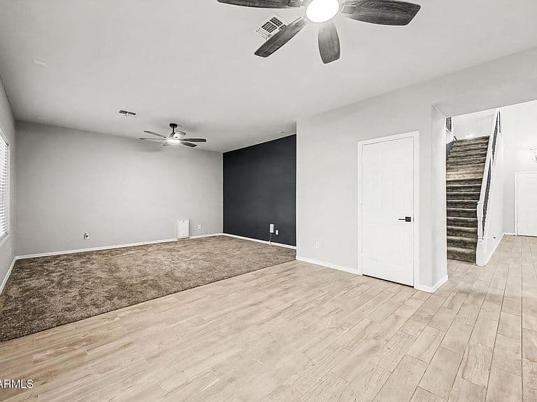 4909 S ANTONIO -- photo 5
