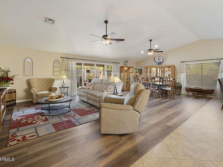 1089 LEISURE WORLD -- photo 2