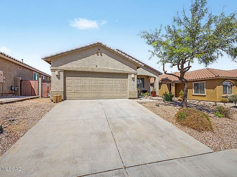 7494 S Salt Water Dr photo 2