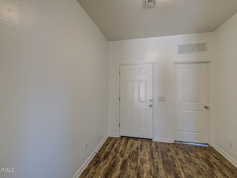 36833 W MATTINO Lane photo 5