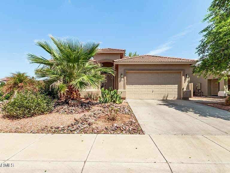 43936 W KRAMER Lane photo 2