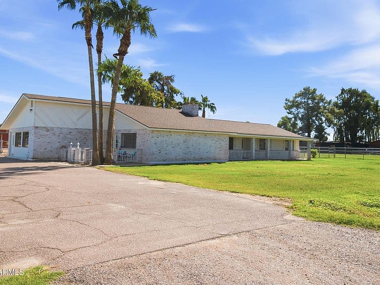 3151 S EAGLE Drive photo 5