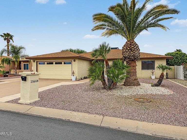 25668 S HOWARD Drive photo 2
