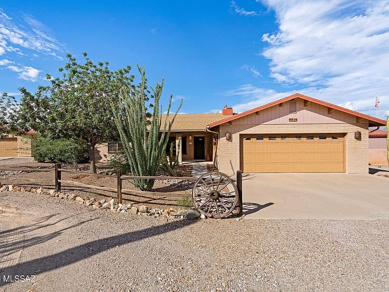 3944 W Wild Life Dr photo 3