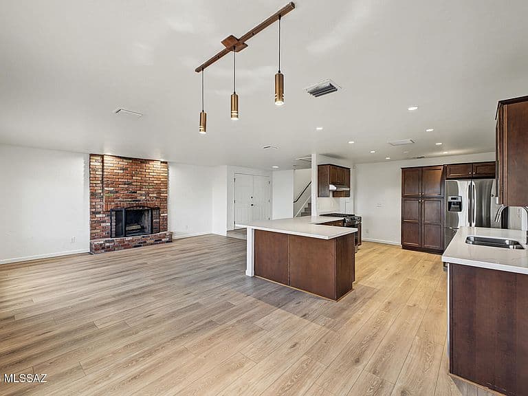 2970 W Camino Claveles photo 4