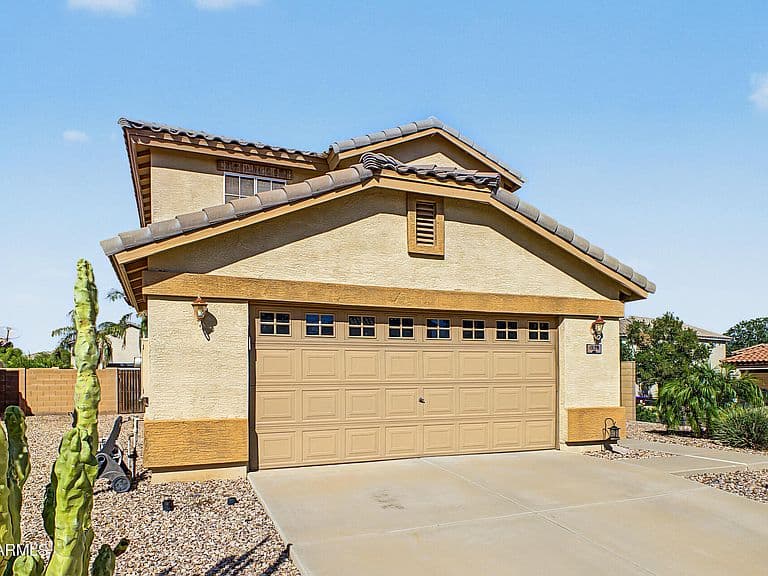 1530 E SAGUARO Trail photo 3