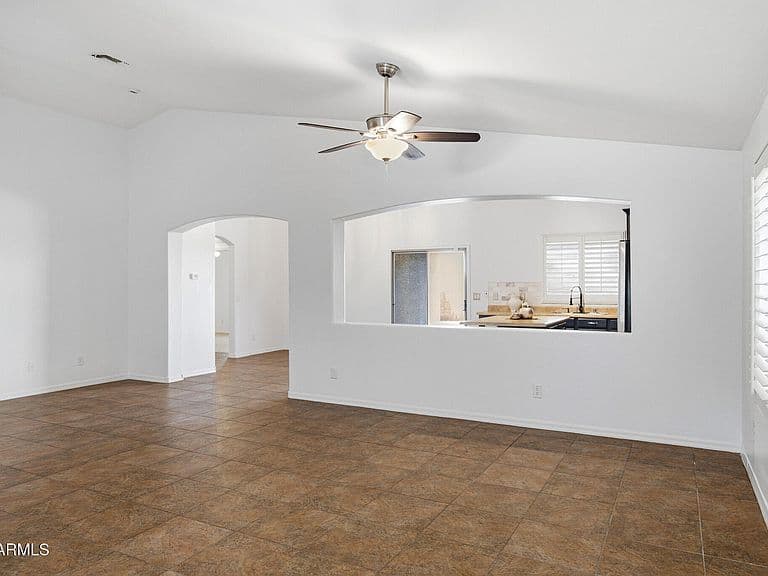 43588 W BLAZEN Trail photo 5