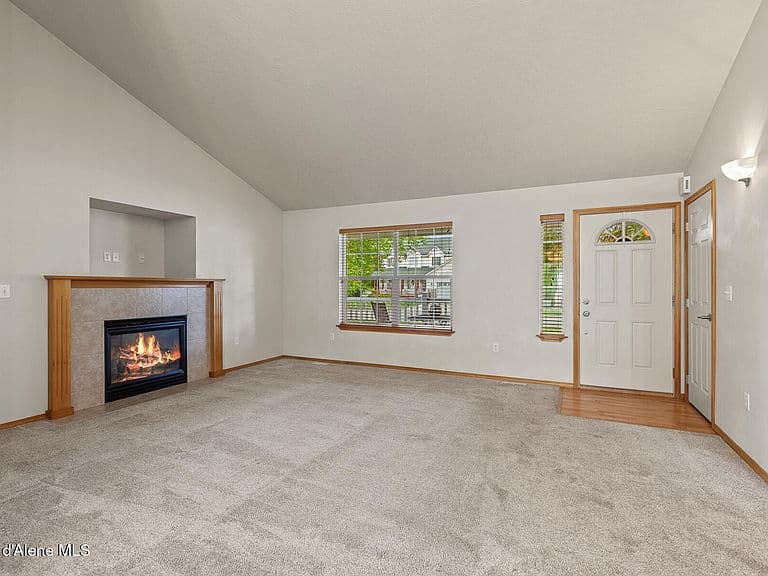 1229 W Bentwood Loop photo 3