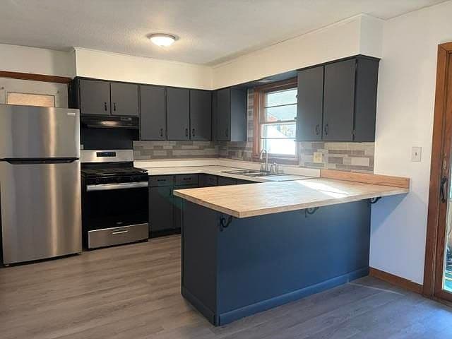 169 Mountain View Avenue photo 3