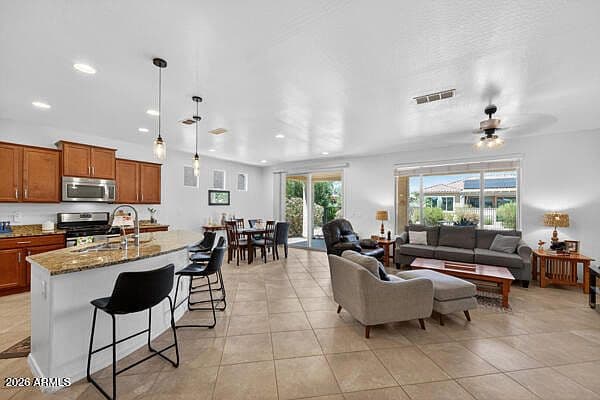7152 W MERRIWEATHER Way photo 2