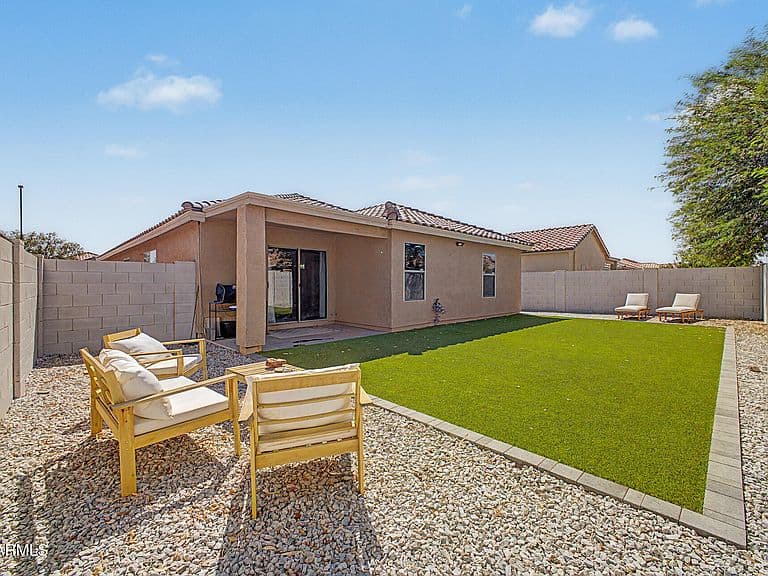 2658 W SILVER CREEK Lane photo 4