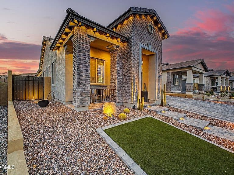 16414 S 8TH Way photo 3